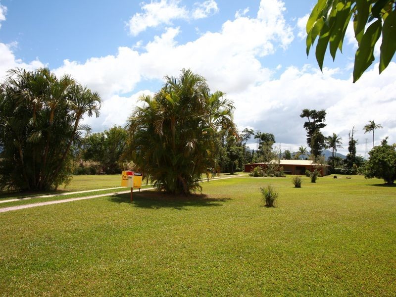L4 Cassowary Drive, Tully QLD 4854