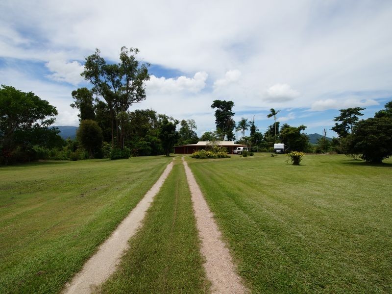 L4 Cassowary Drive, Tully QLD 4854