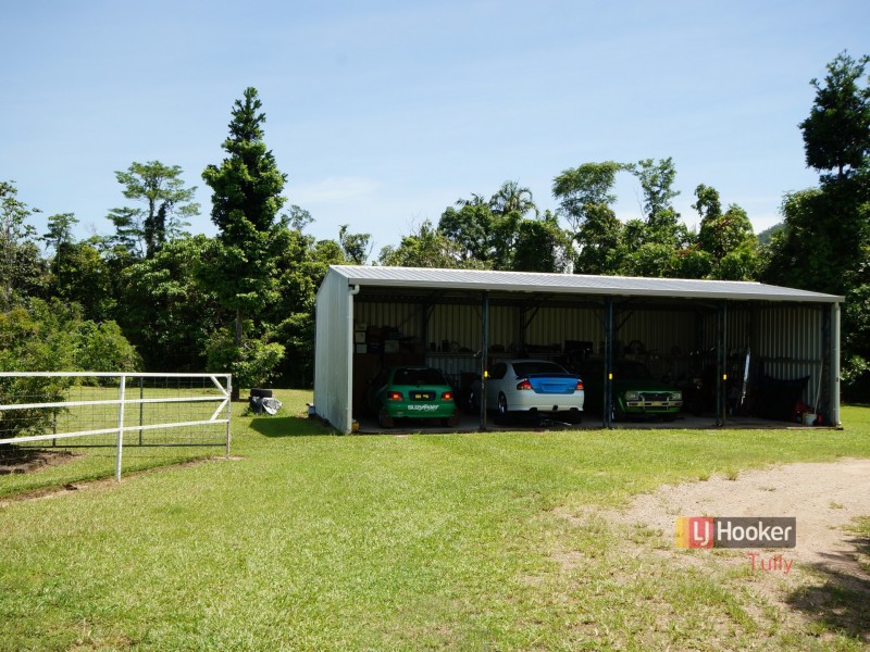 56 Bamber Street, Tully QLD 4854