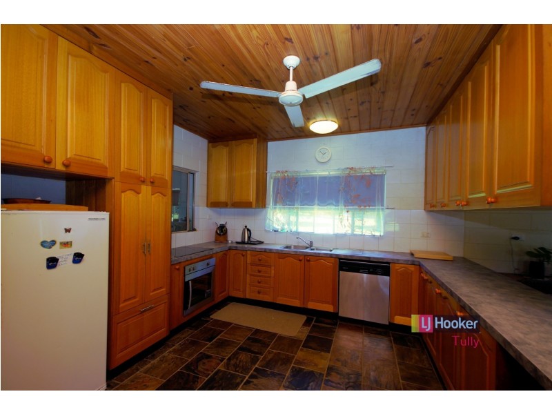 56 Bamber Street, Tully QLD 4854