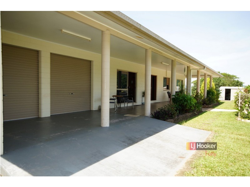 56 Bamber Street, Tully QLD 4854