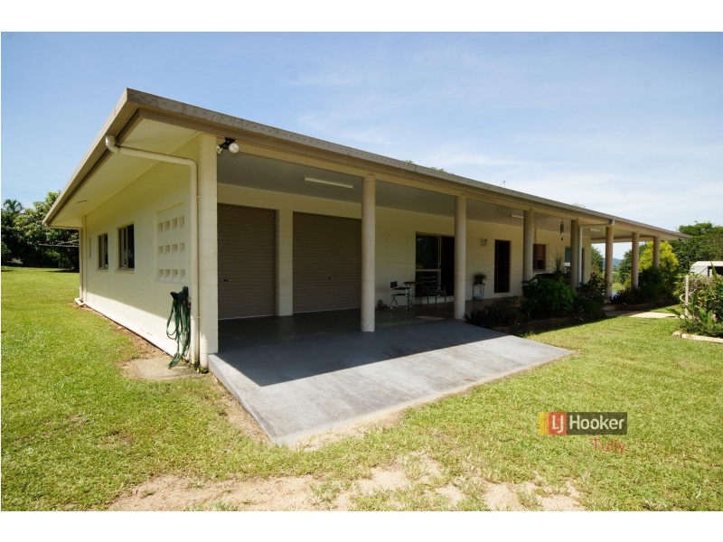 56 Bamber Street, Tully QLD 4854