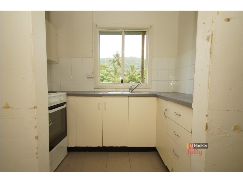 1-2/95 Bryant Street, Tully QLD 4854