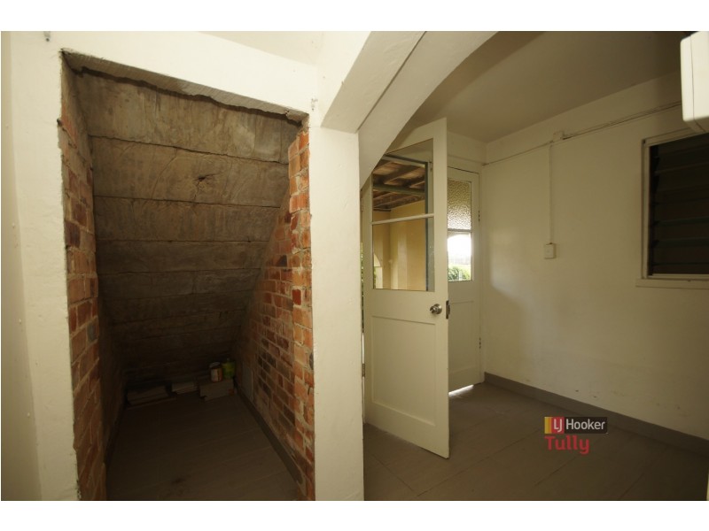 1-2/95 Bryant Street, Tully QLD 4854