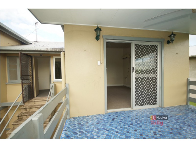 1-2/95 Bryant Street, Tully QLD 4854