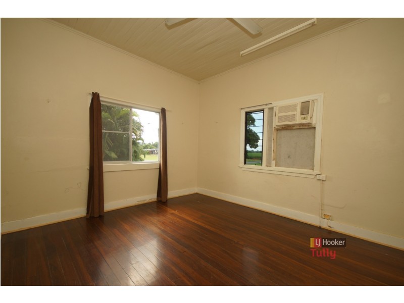 1-2/95 Bryant Street, Tully QLD 4854