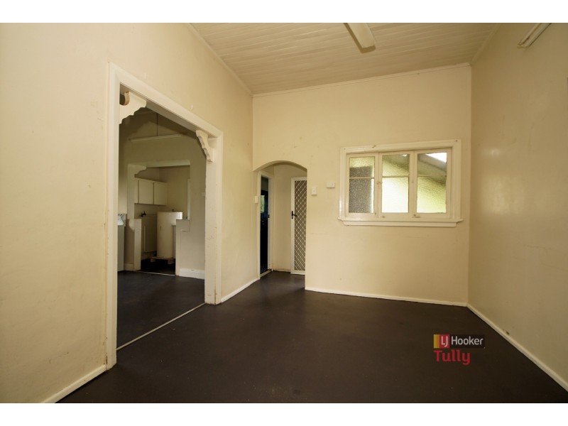 1-2/95 Bryant Street, Tully QLD 4854