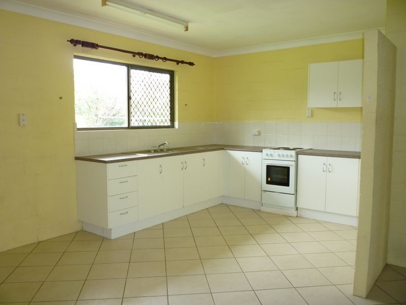 Unit 1/6 Melaleuca Drive, Tully Heads QLD 4854