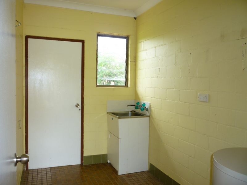 Unit 1/6 Melaleuca Drive, Tully Heads QLD 4854