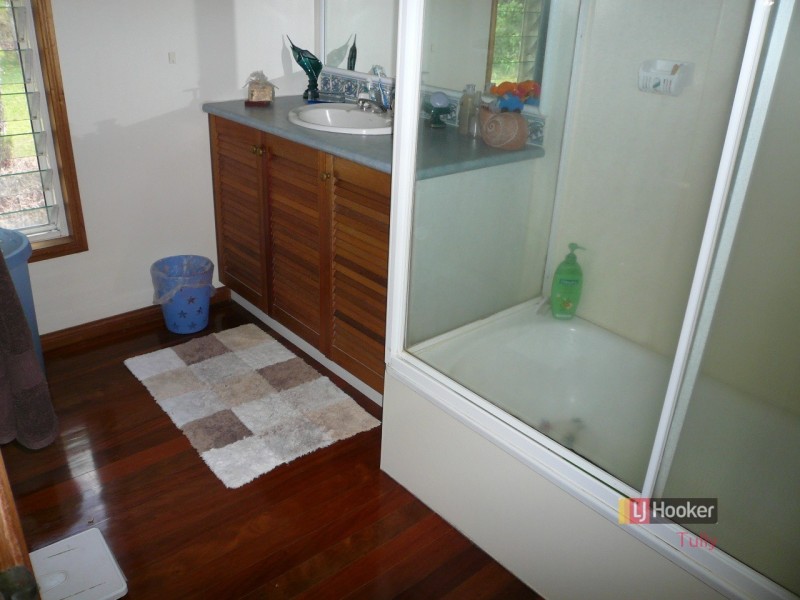 1709 Davidson Road, Euramo QLD 4854
