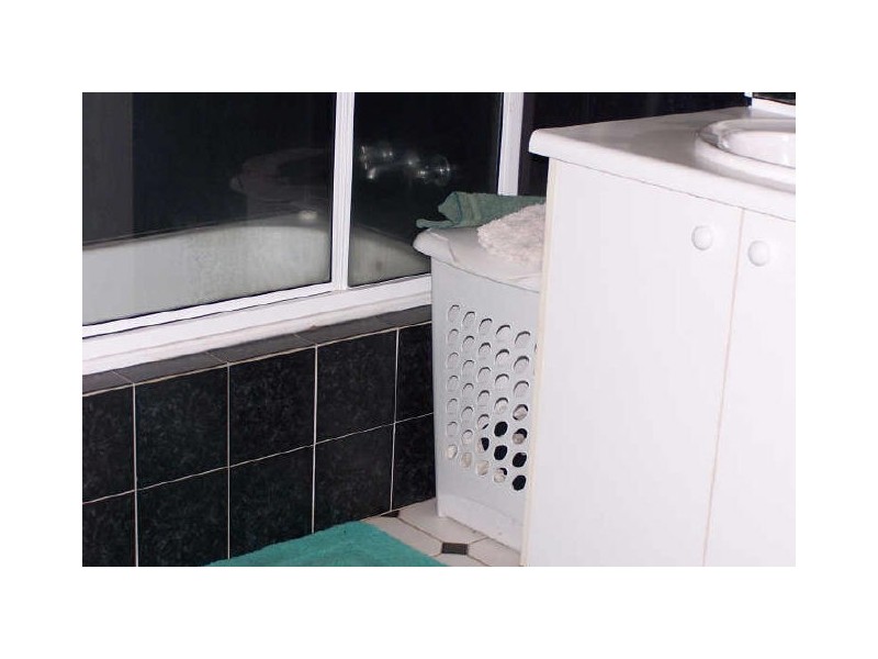 26 Dinan Cl, Bulgun QLD 4854