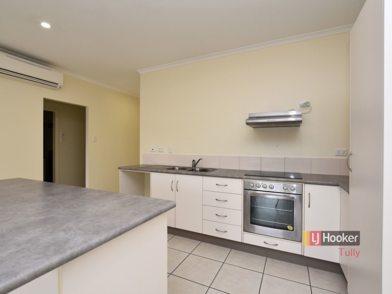 Unit 2/11 McQuillen St, Tully QLD 4854