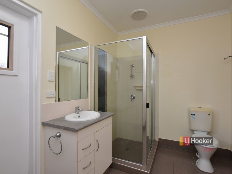 Unit 2/11 McQuillen St, Tully QLD 4854