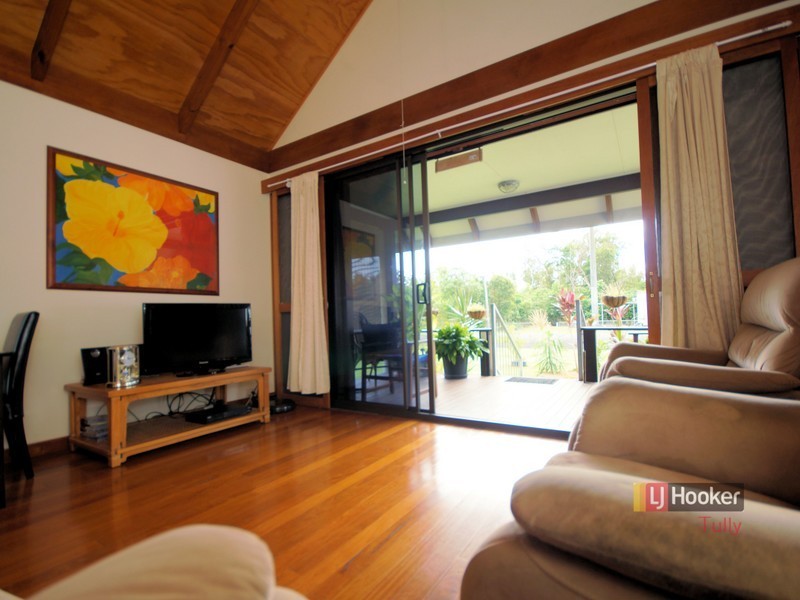 90 Tully Heads Road, Tully Heads QLD 4854