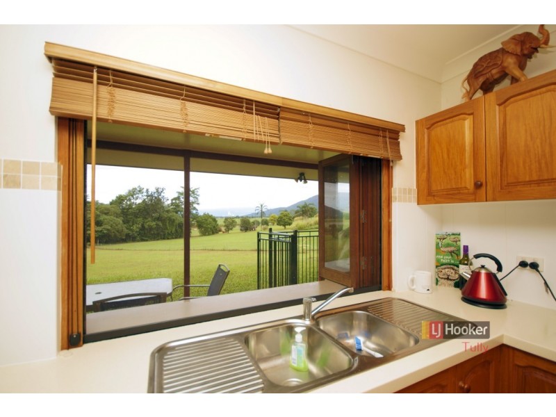 25 Stuart Drive, Feluga QLD 4854