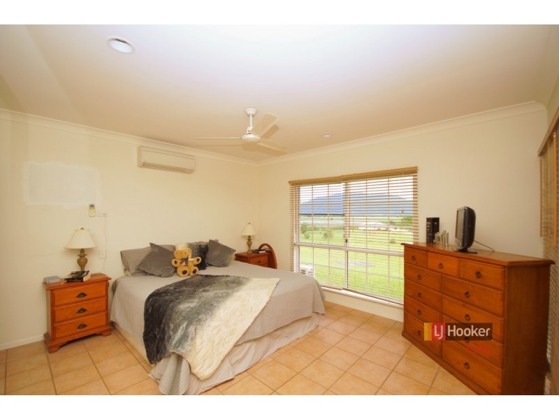 25 Stuart Drive, Feluga QLD 4854