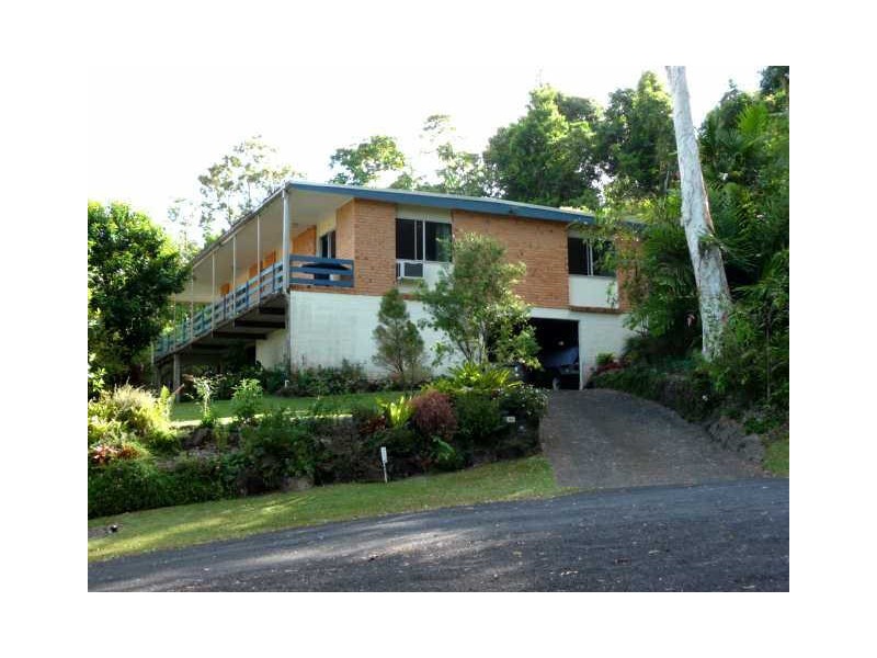 65 Theodore Street, Tully QLD 4854