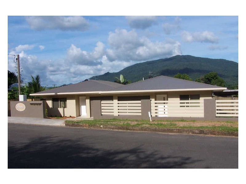 1/11 McQuillen Street, Tully QLD 4854