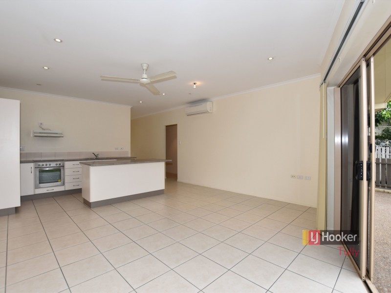 1/11 McQuillen Street, Tully QLD 4854