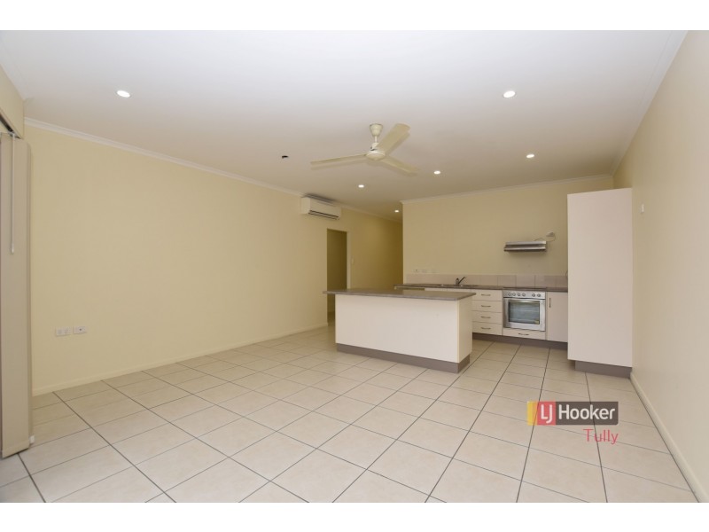 2/11 McQuillen Street, Tully QLD 4854