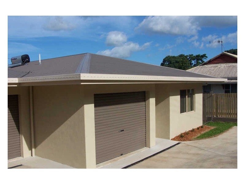 2/11 McQuillen Street, Tully QLD 4854