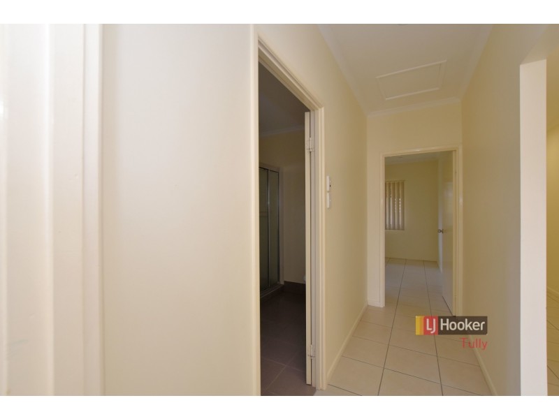 2/11 McQuillen Street, Tully QLD 4854