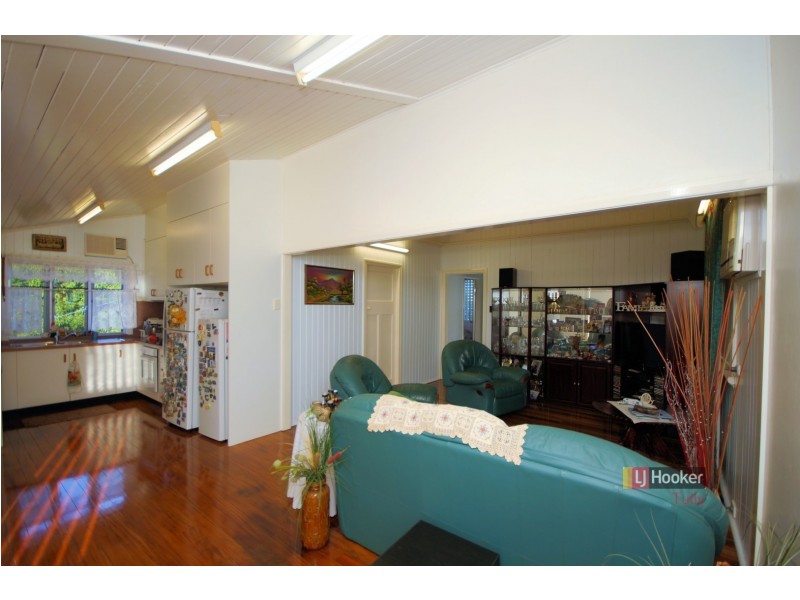 26 Thurles Street, Tully QLD 4854
