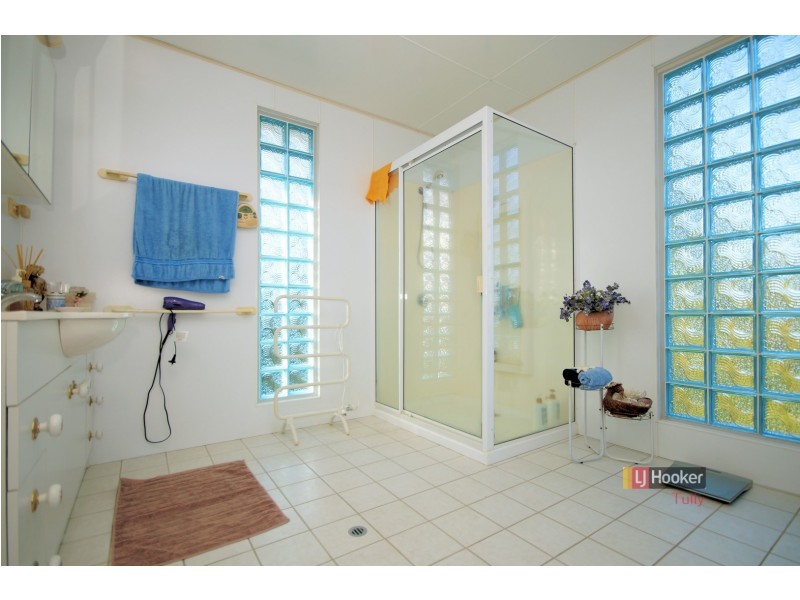 26 Thurles Street, Tully QLD 4854