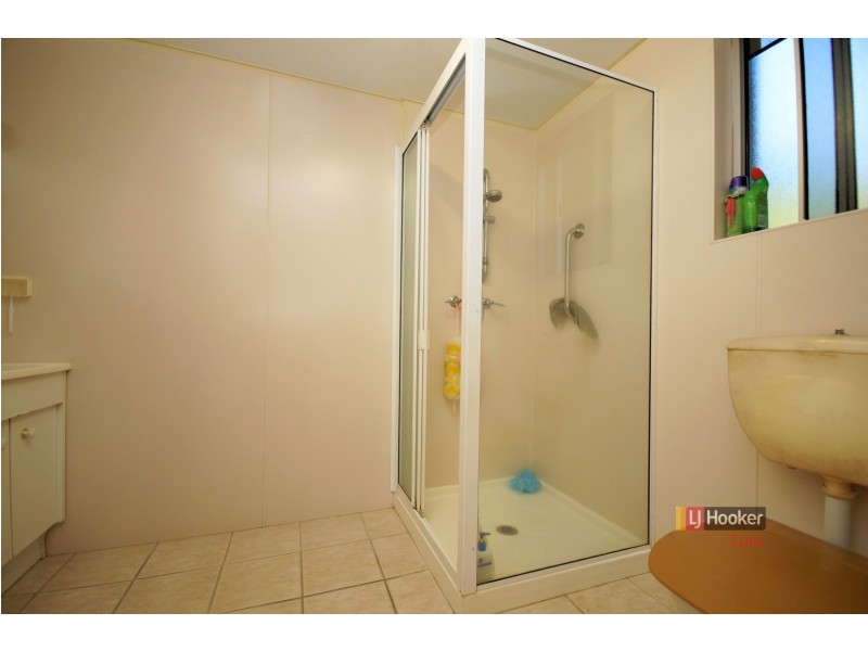 26 Thurles Street, Tully QLD 4854