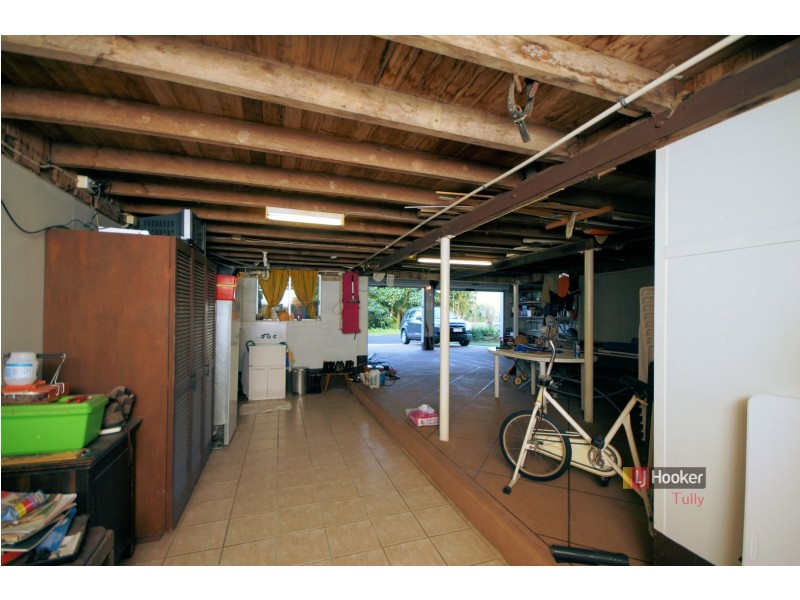 26 Thurles Street, Tully QLD 4854