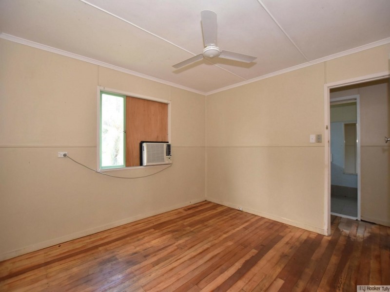 24 Theodore Street, Tully QLD 4854