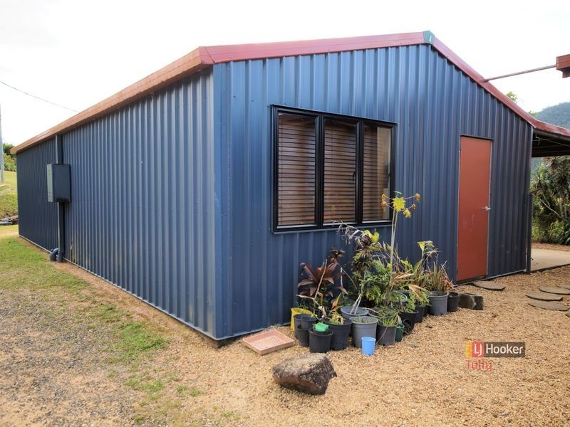 50 Stuart Drive, Feluga QLD 4854