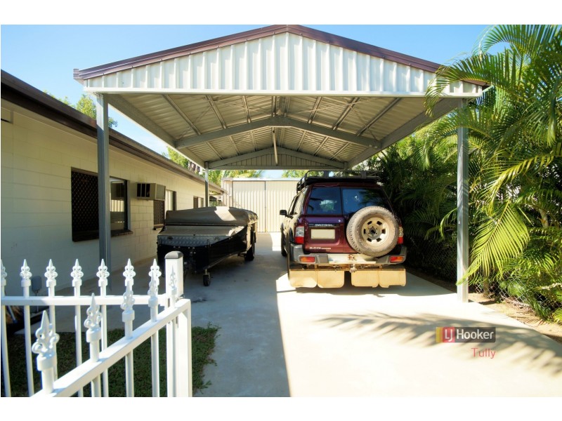 32 Melaleuca Drive, Tully Heads QLD 4854