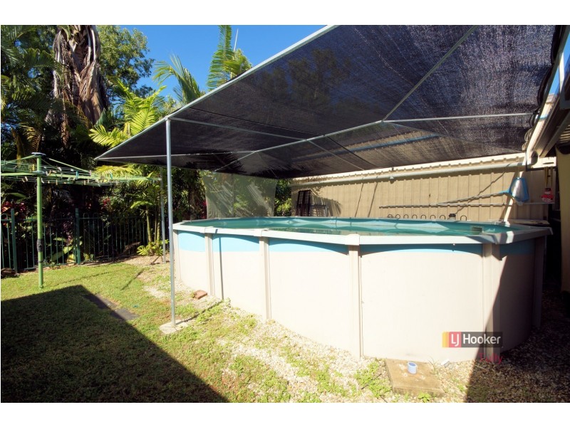 32 Melaleuca Drive, Tully Heads QLD 4854