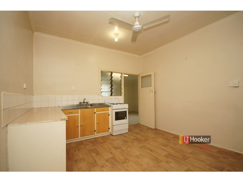 13 Thurles Street, Tully QLD 4854
