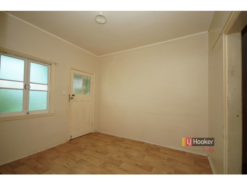 13 Thurles Street, Tully QLD 4854