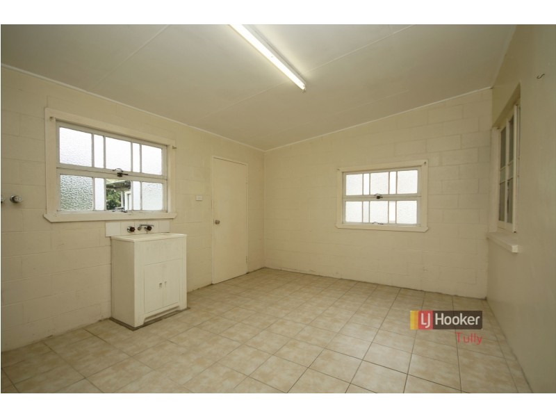 13 Thurles Street, Tully QLD 4854