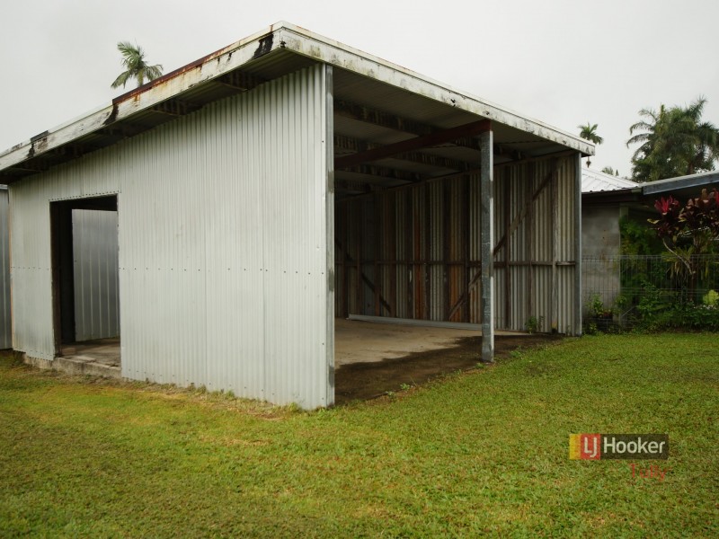 8 Cairns Street, Tully QLD 4854