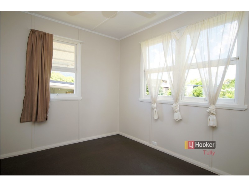 1 Trower Street, Tully QLD 4854