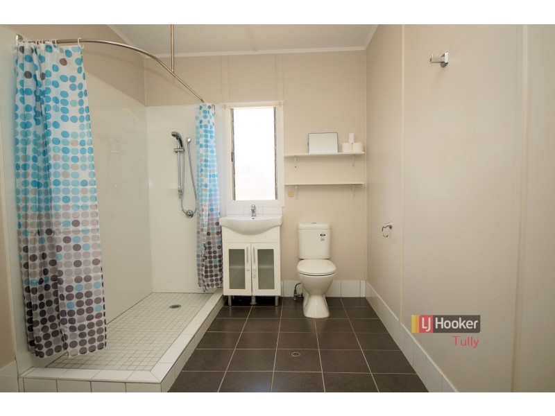 1 Trower Street, Tully QLD 4854