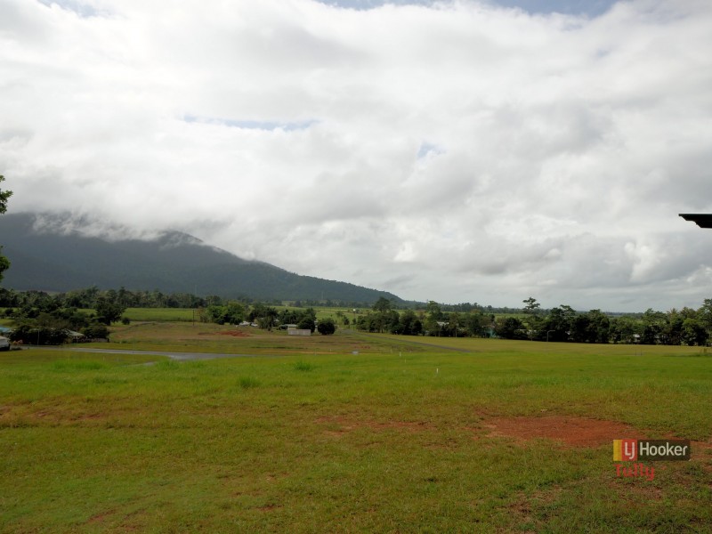 26 Pease Street, Tully QLD 4854