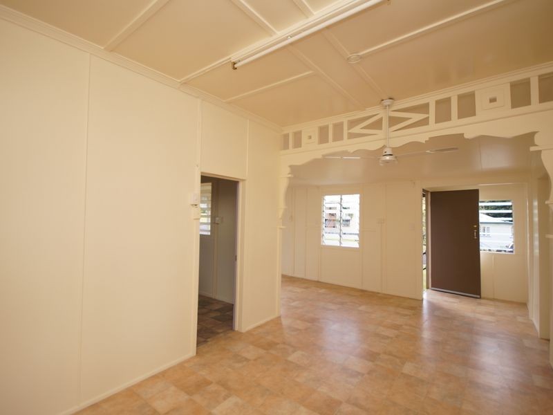 3 Thurles Street, Tully QLD 4854