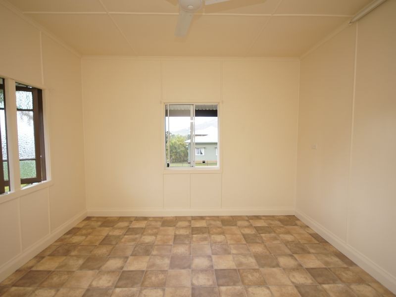 3 Thurles Street, Tully QLD 4854