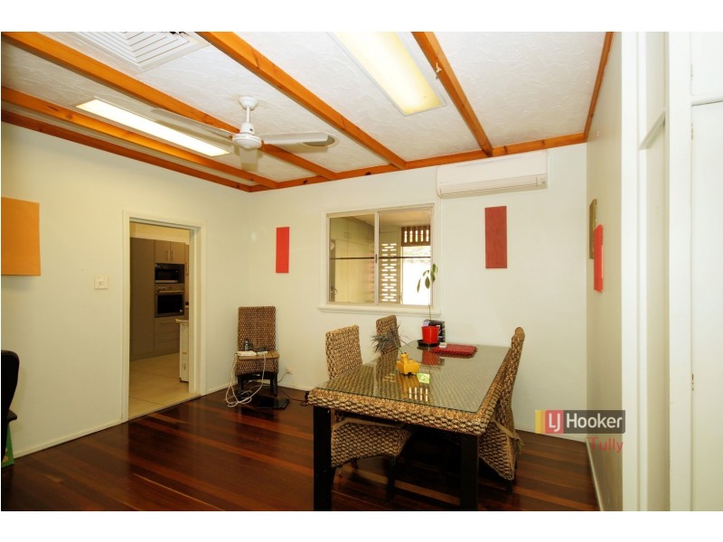 42 McQuillen Street, Tully QLD 4854