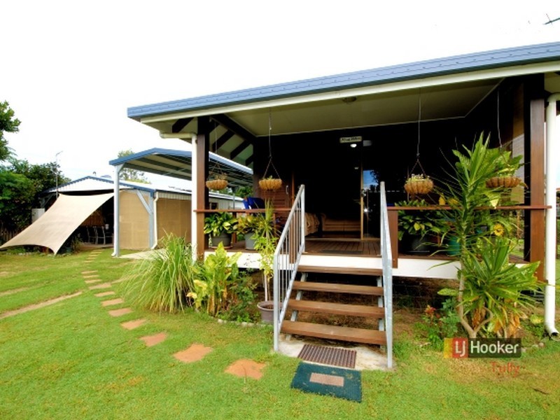 90 Tully Heads Road, Tully Heads QLD 4854