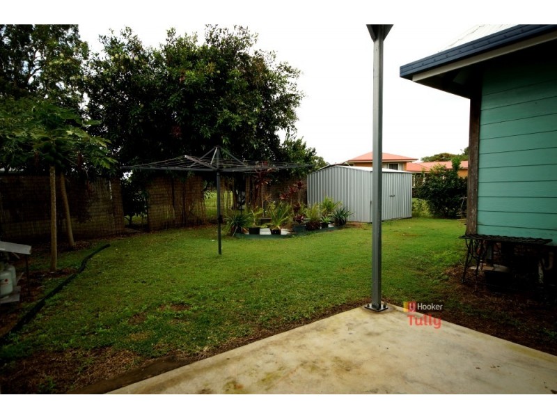 90 Tully Heads Road, Tully Heads QLD 4854