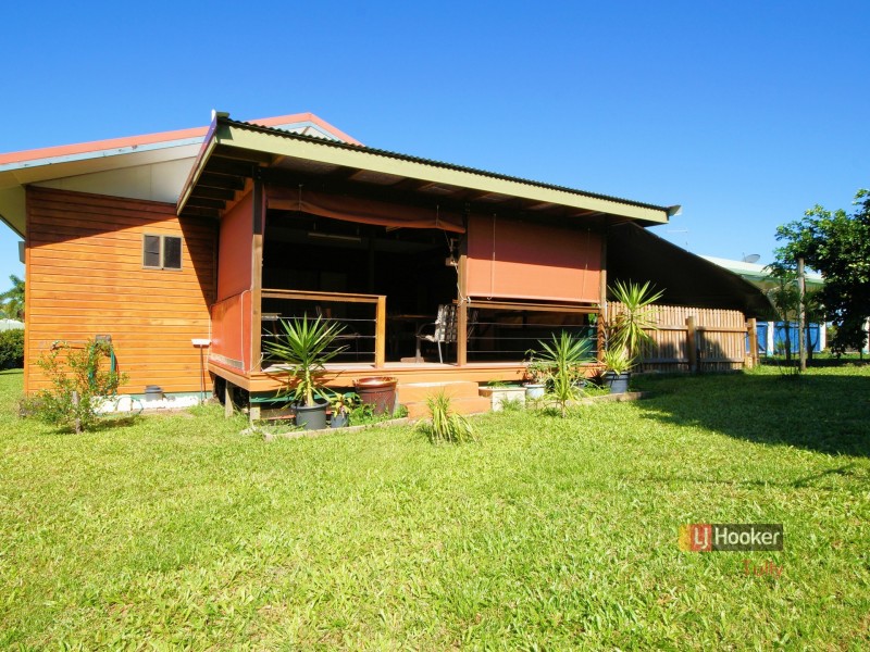 7 Dore Street, Tully QLD 4854