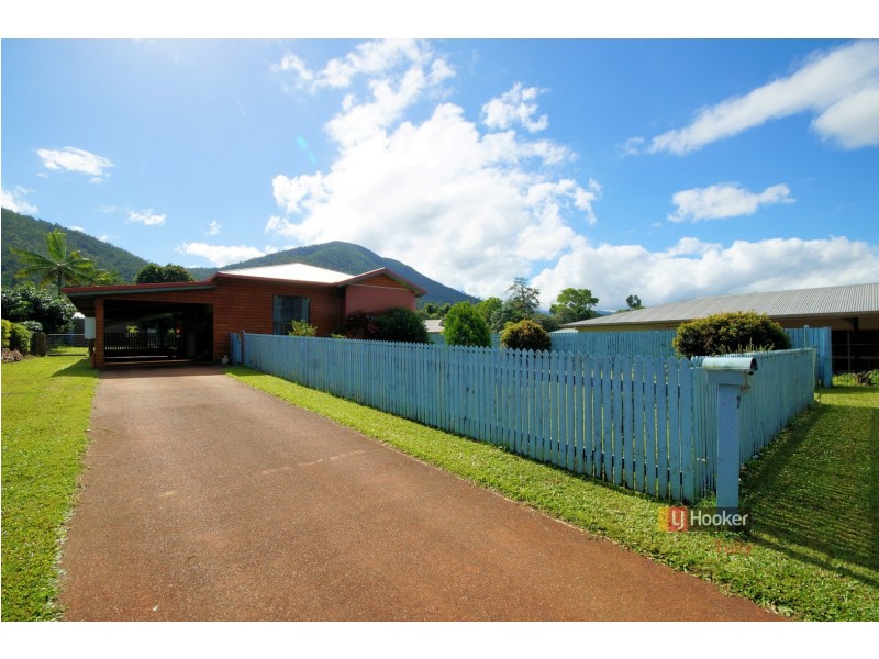 7 Dore Street, Tully QLD 4854