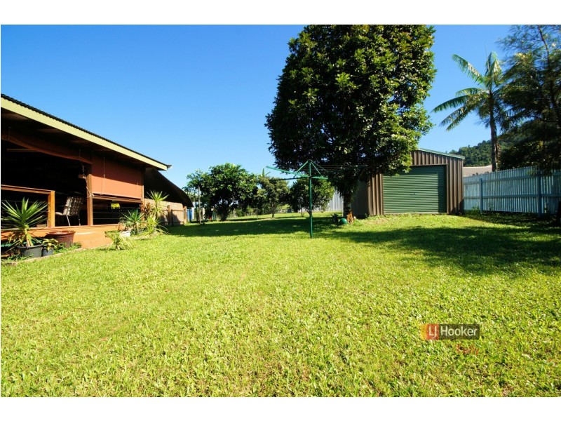 7 Dore Street, Tully QLD 4854