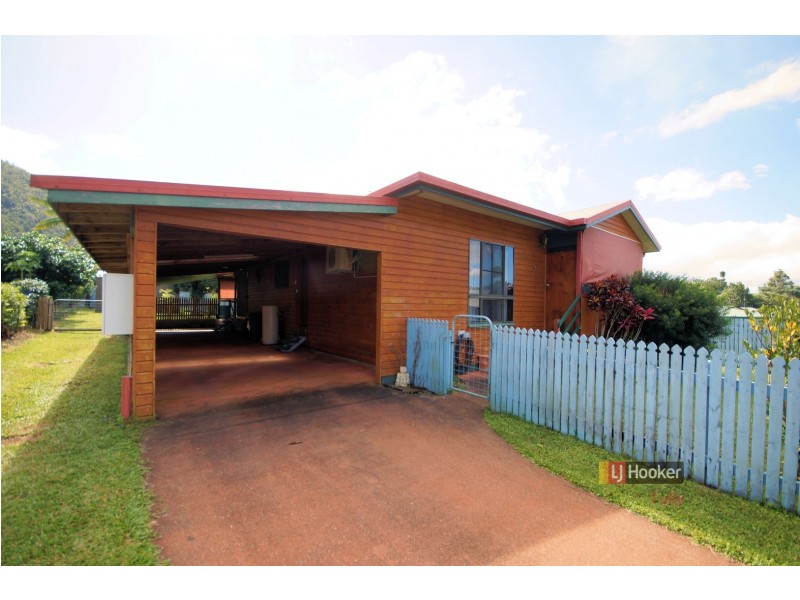 7 Dore Street, Tully QLD 4854